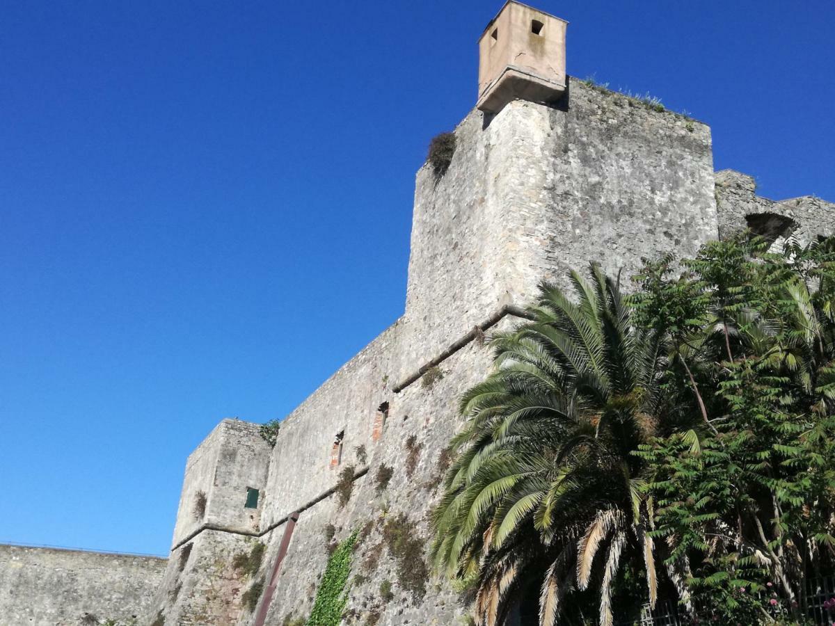 Apartmán La Pietra Del Golfo La Spezia Exteriér fotografie